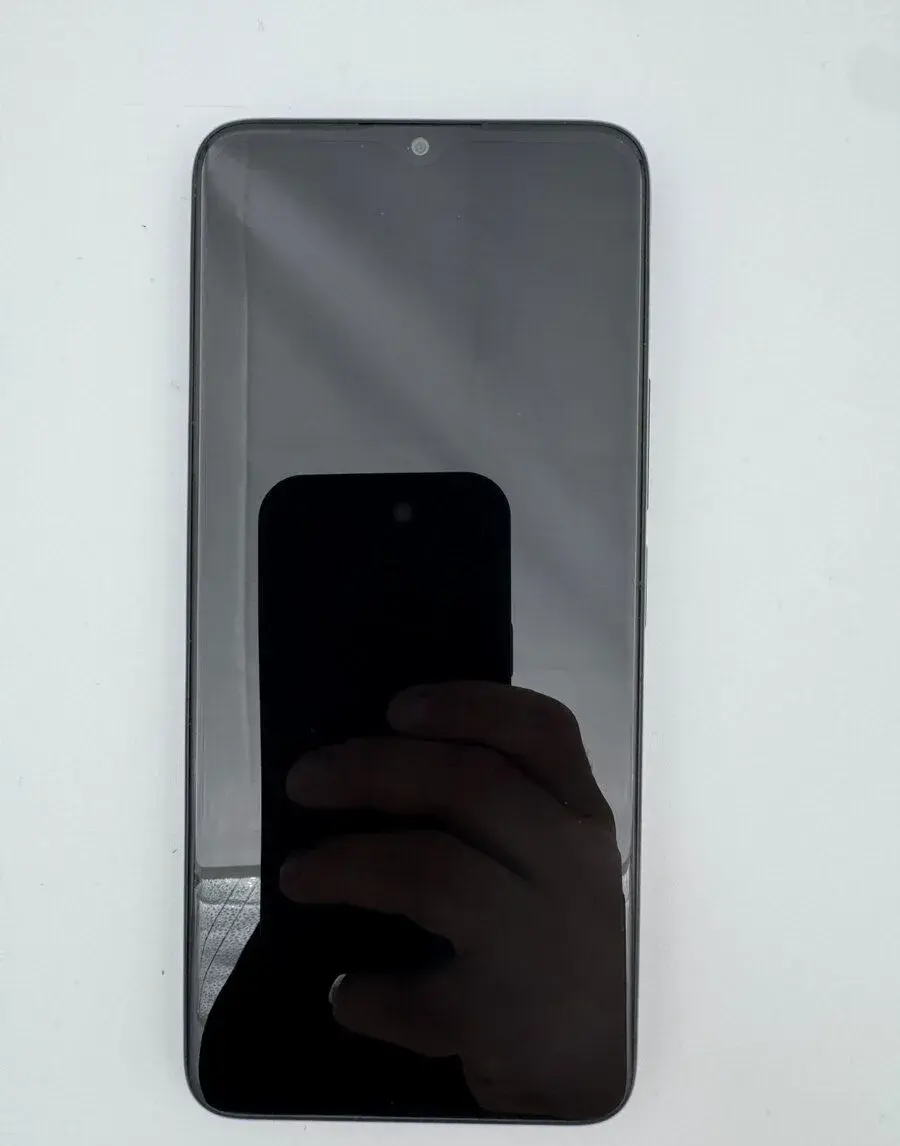 TCL 405 32 GB + 2 GB