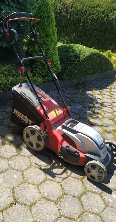 Hecht 1803 S na náhradné diely