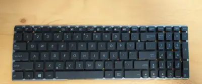 Novú klávesnicu na NTB Asus A55,K55VD,R500,.