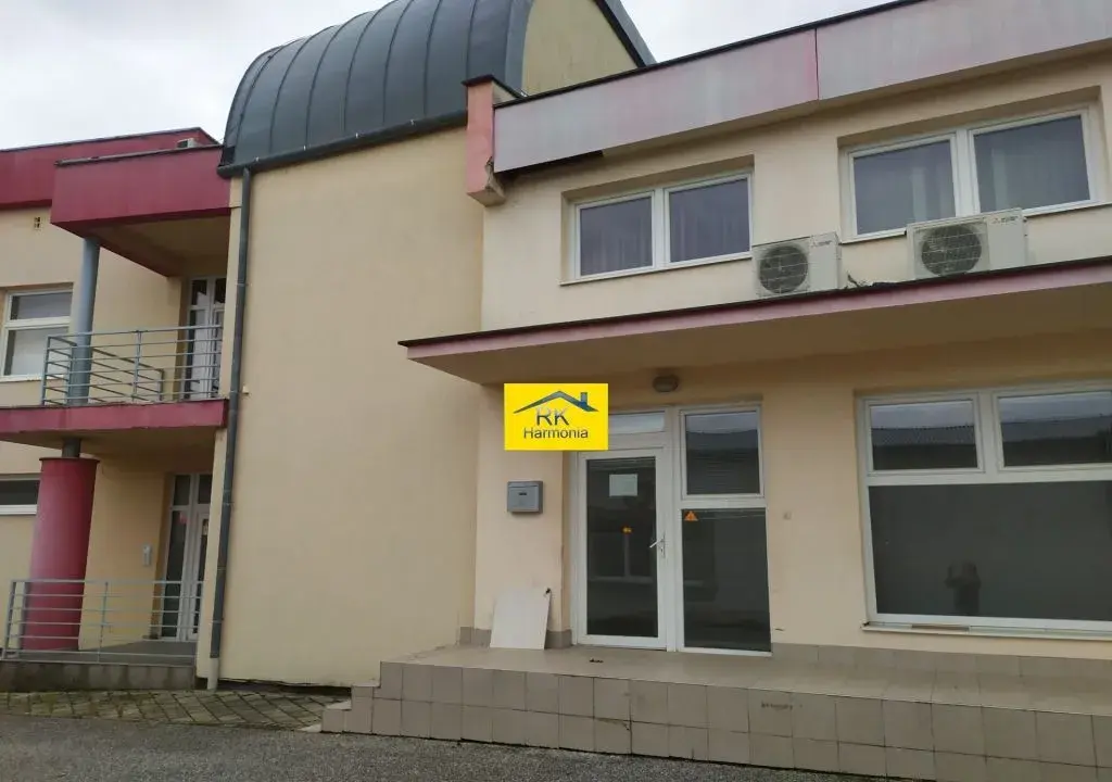 Prenájom - obchodno-skladových priestorov v Hlohovci