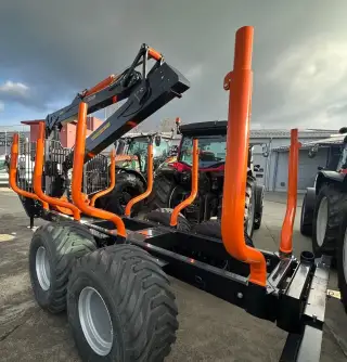 Vyvážačka- vývozka BMF12T2 s hydr. rukou