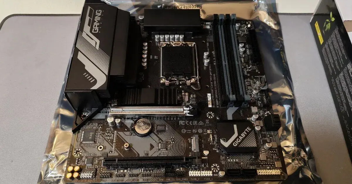GIGABYTE B760M GAMING X DDR4 GEN5/LGA 1700/mATX