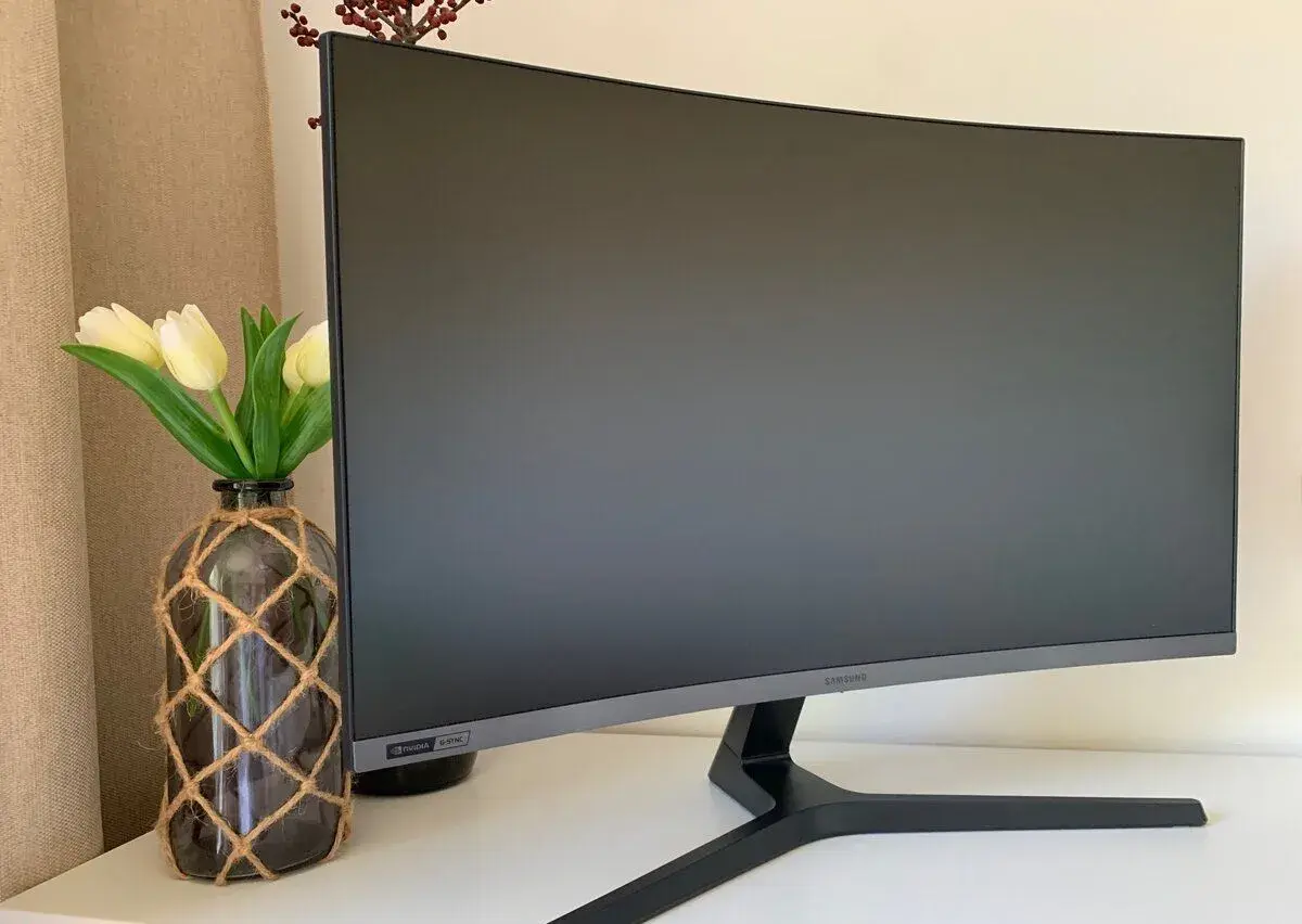 Herný monitor Samsung C27RG50