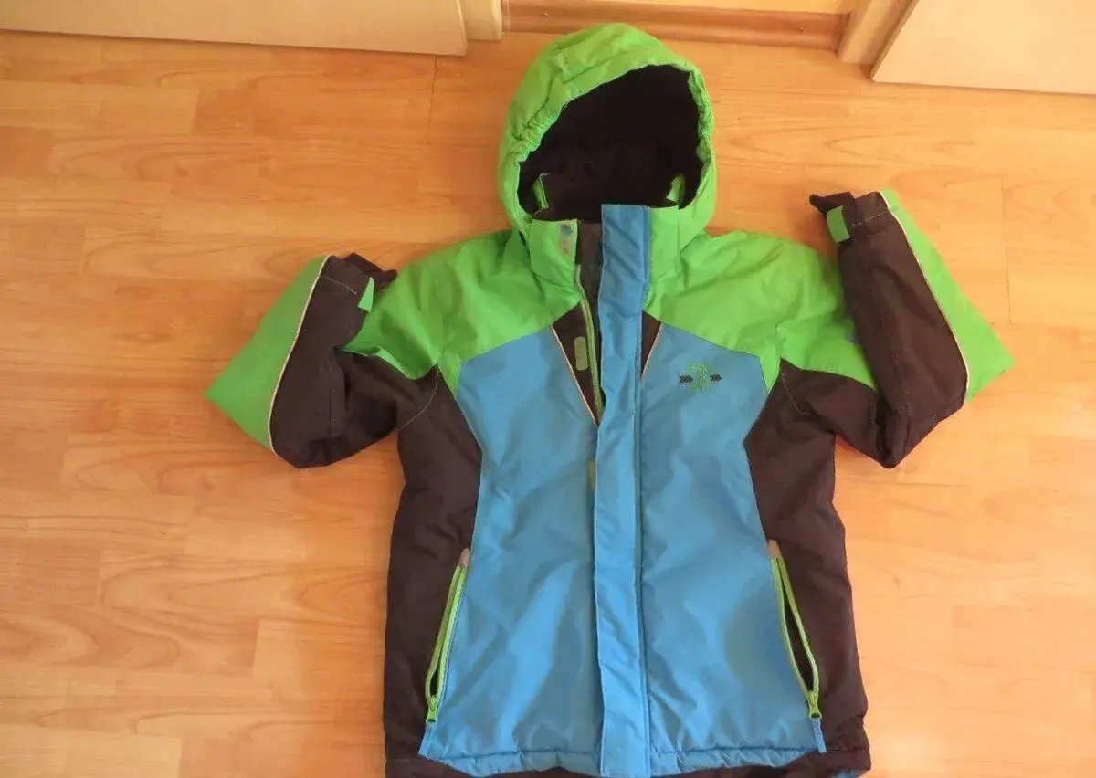 Lyžiarska zimná bunda - veľ. 146/152 + fleece mikina