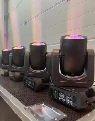 Led 150W beam otočné hlavy