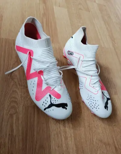 Kopačky Puma 40