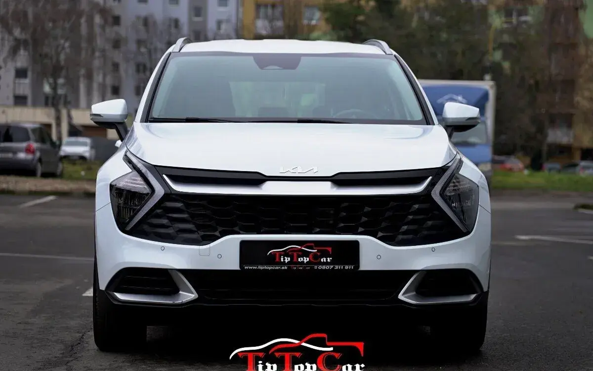 Kia SPORTAGE – 2022, 98 000 km