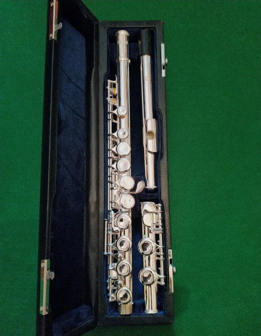 Priečna flauta Yamaha YFL 211S