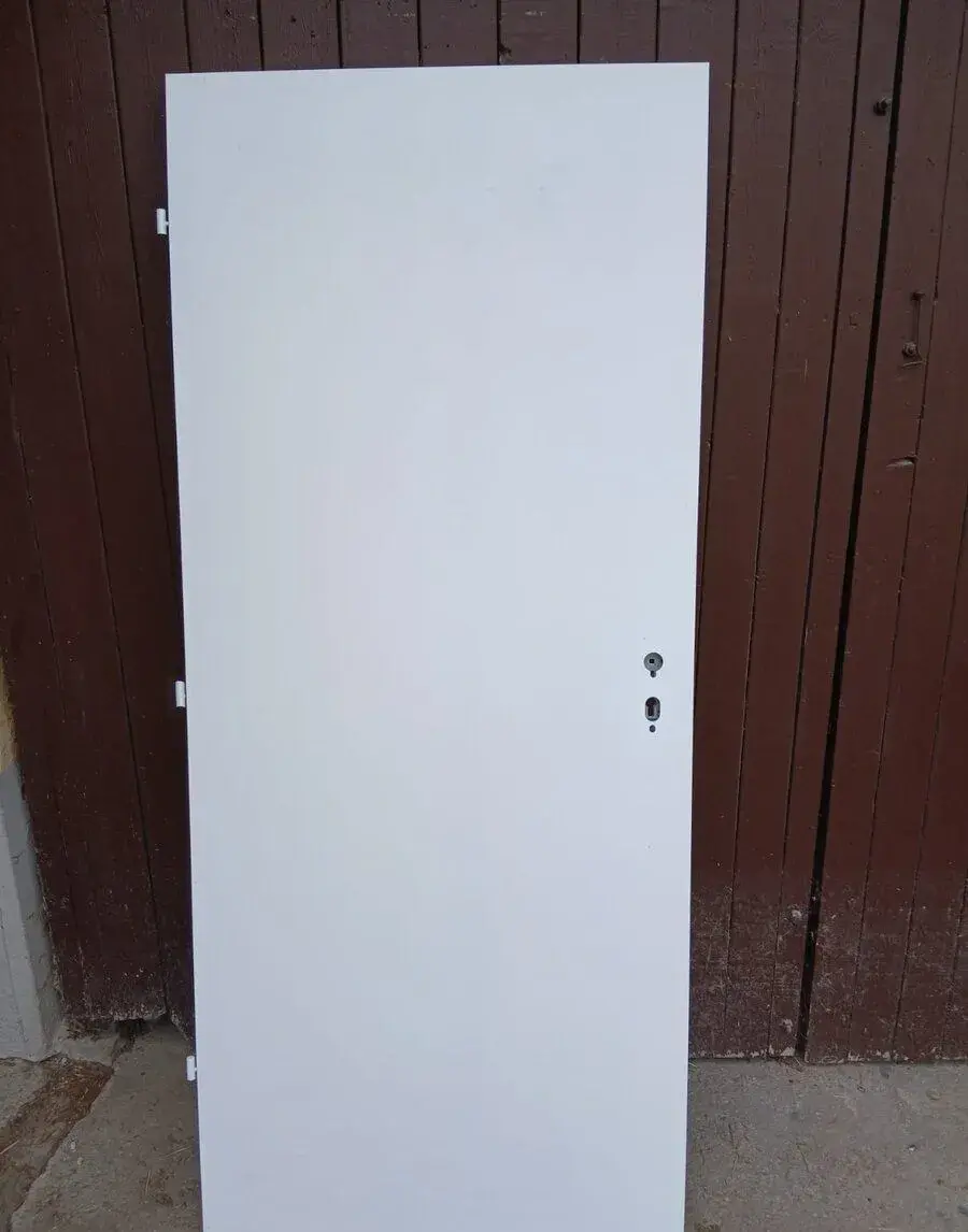 Plechové dvere 80cm so zárubňou