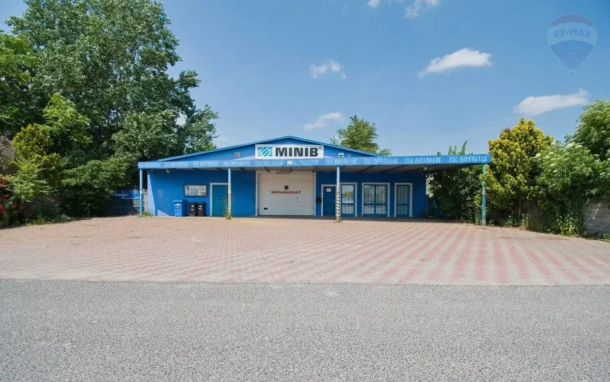 Na predaj výrobný a skladový objekt o výmere 1134 m2, pozemo