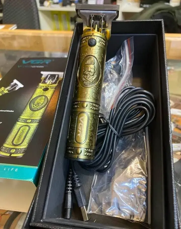 strojcek barber 20 eur