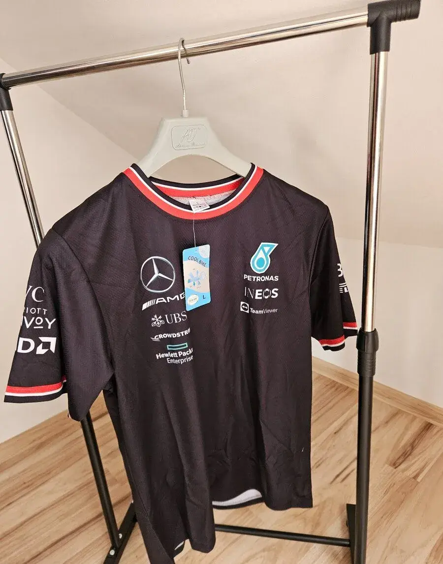Tričko Mercedes AMG PETRONAS F1 Čierné