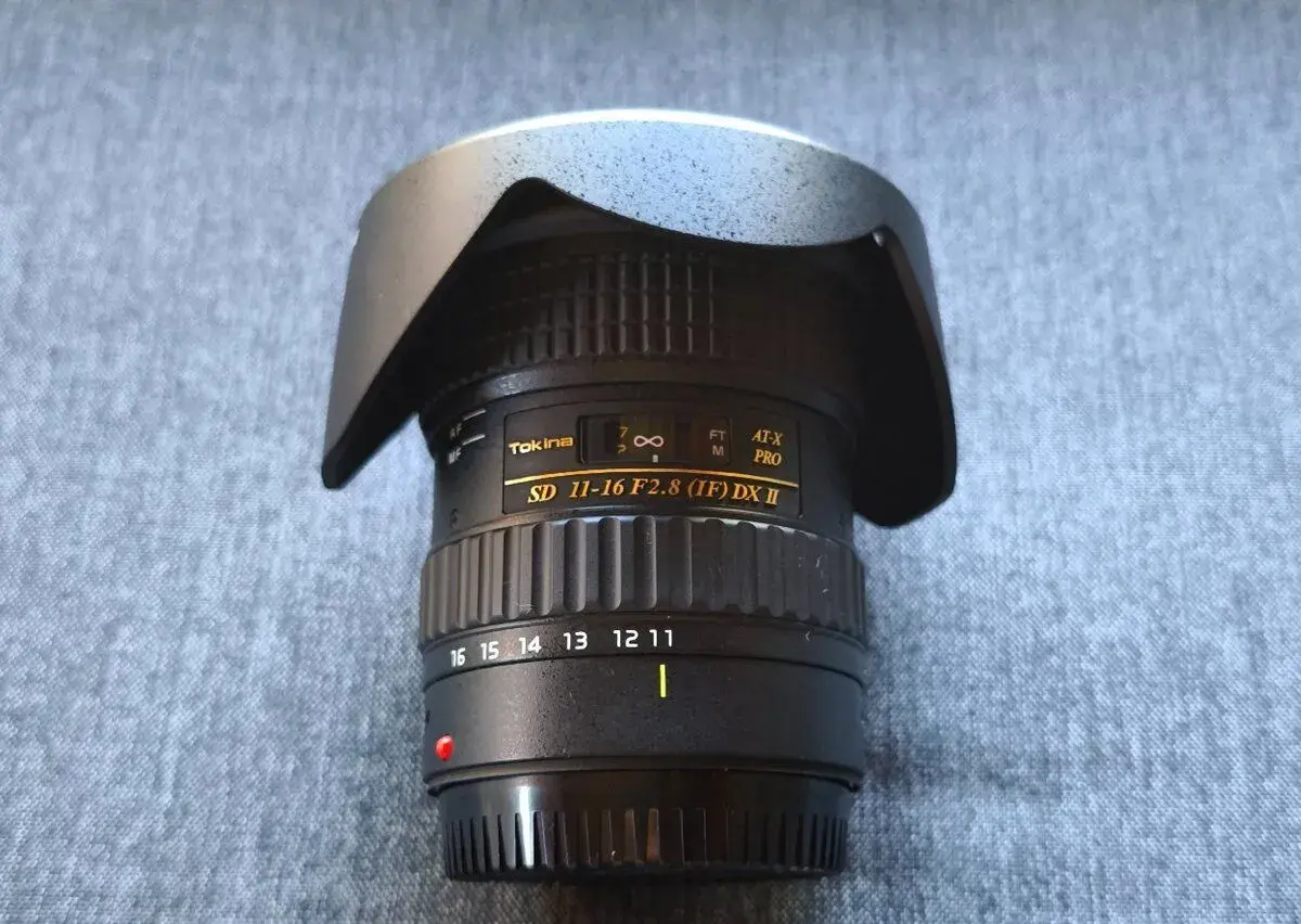 Tokina 11-16mm f/2,8 AT-X Pro IF DX II Canon