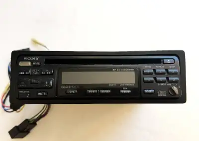 SONY CDX-4150RDS CD/Tuner.