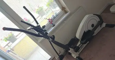 Elipticky trenazer