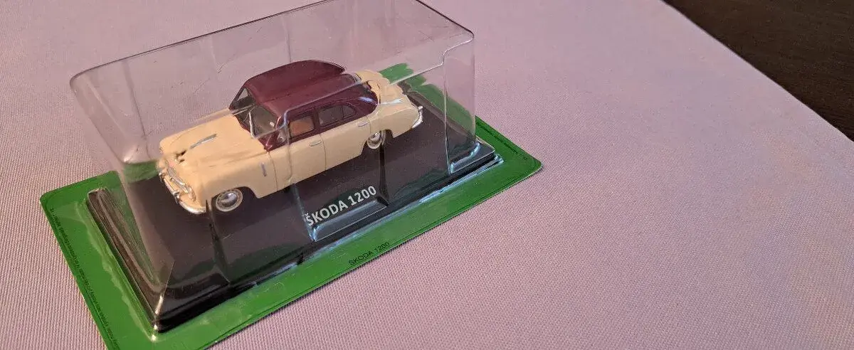 DeAgostini Škoda 1200, 1:43