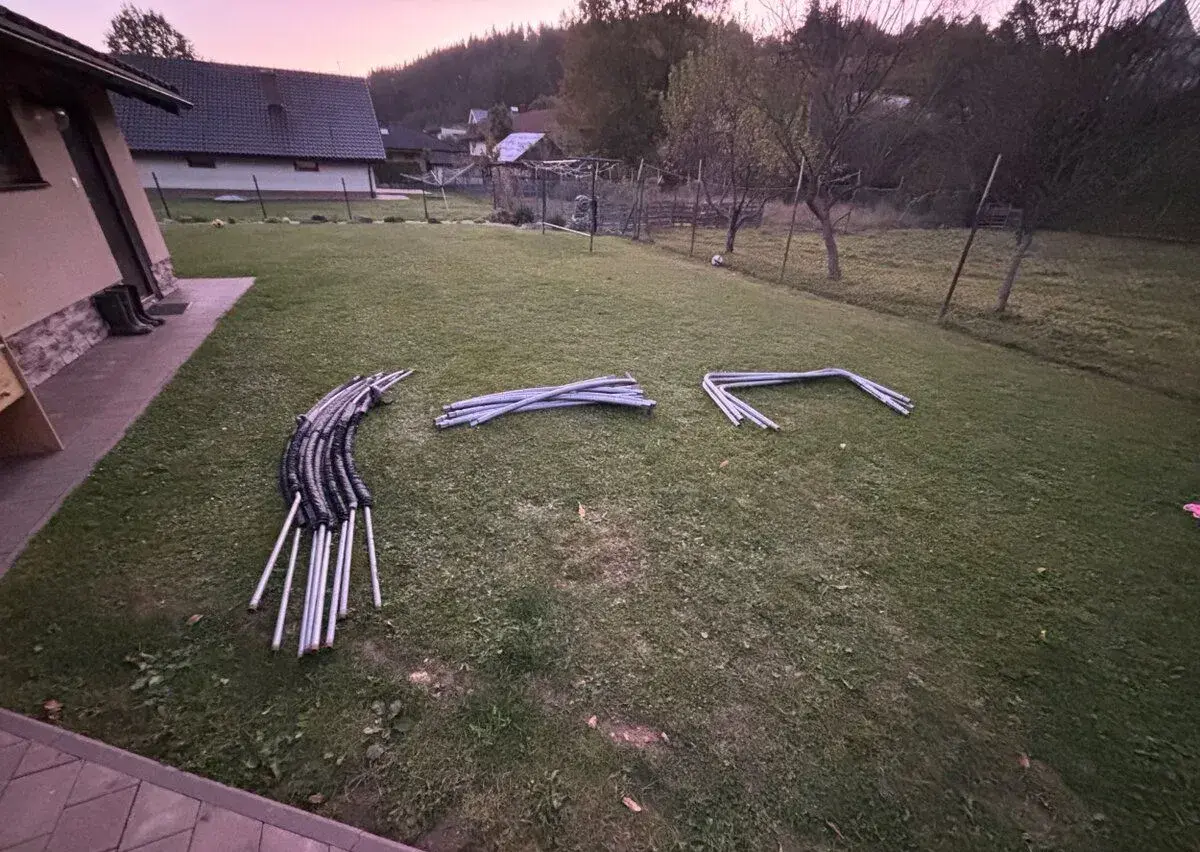 Trampolína