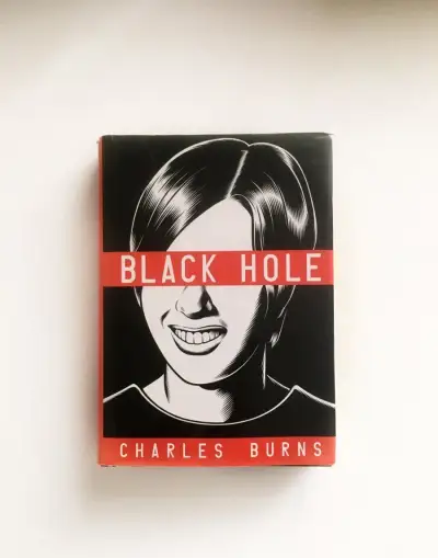 Black Hole - tvrda vazba - EN