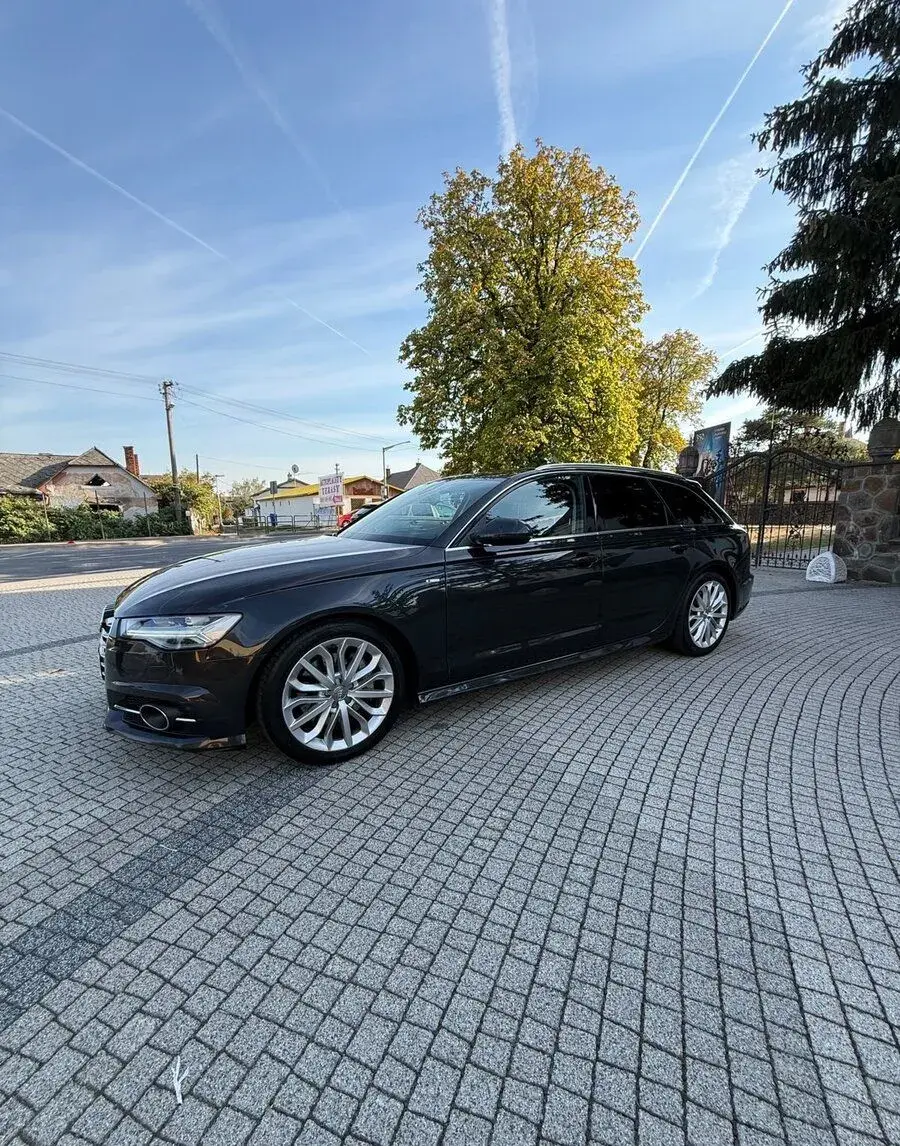 Audi A6 – 2016, 195 124 km