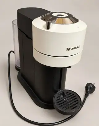 Kávovar Nespresso Vertuo