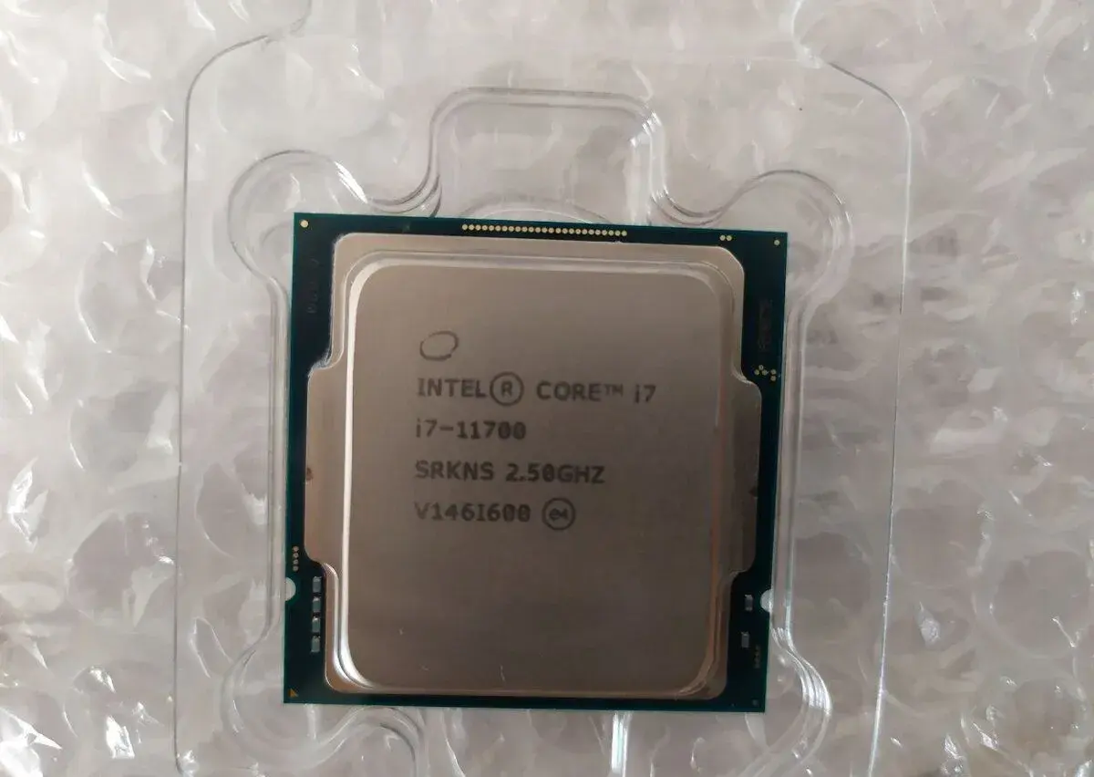 Intel Core i7 11700
