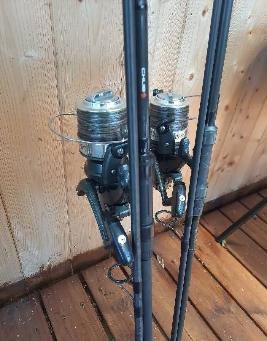 2 ks kaprove 2 dielne pruty CHUB s 50mm ockom 3,6m +