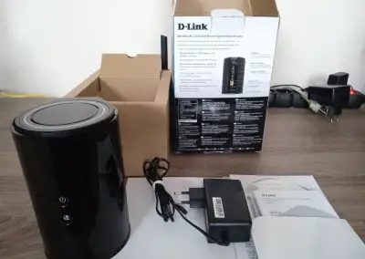 D-Link DIR-850L Wi-Fi 2.4 Ghz / 5.0 Ghz Gigabit Router