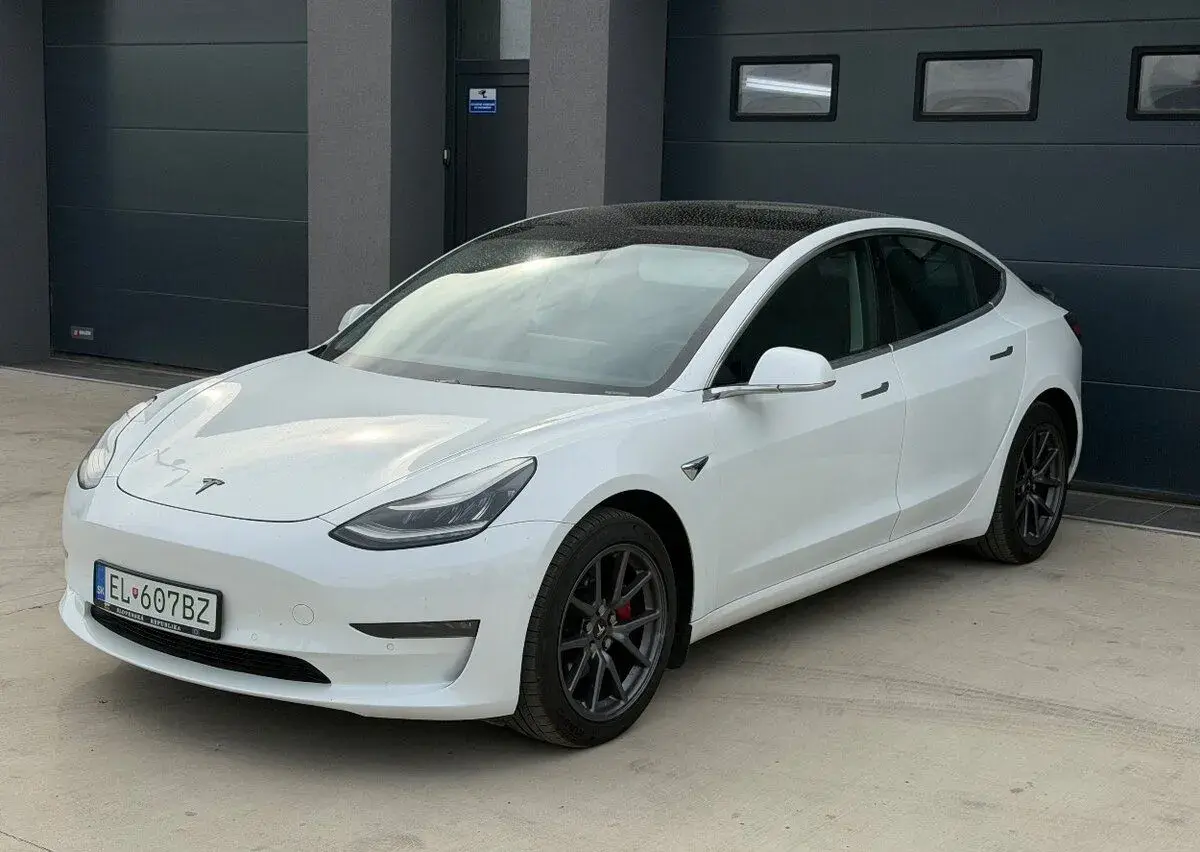 Tesla Model – 2020, 163 000 km
