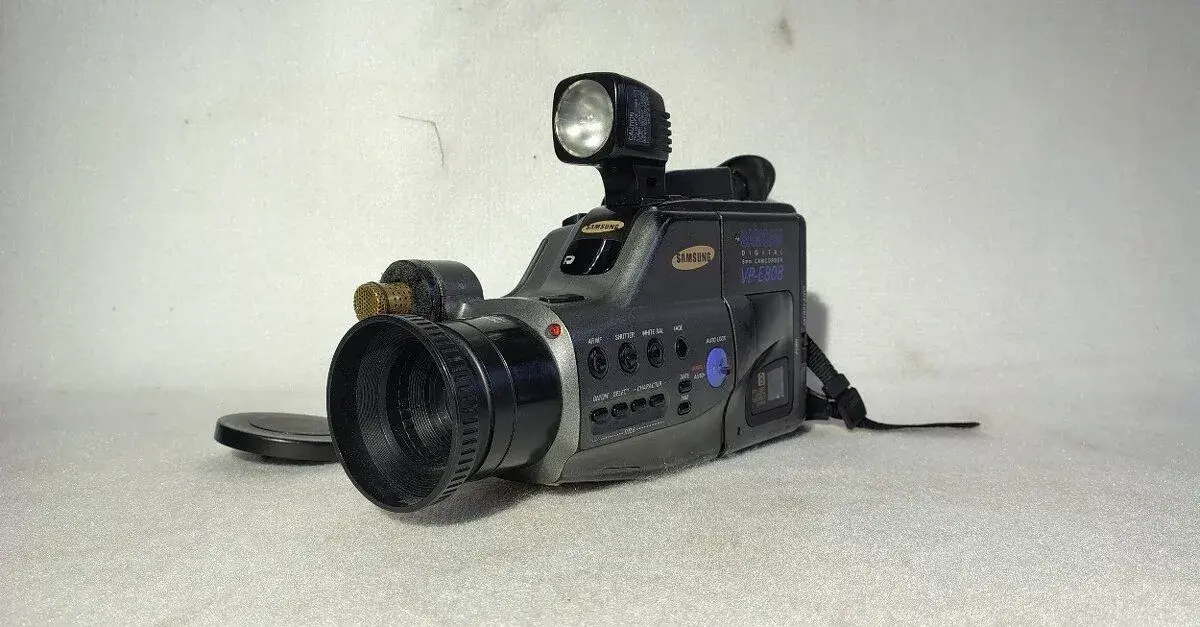 SAMSUNG VP e808 funkčná