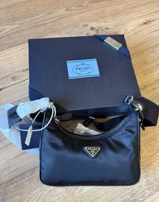 PRADA Re-Edition 2005 Re-Nylon bag