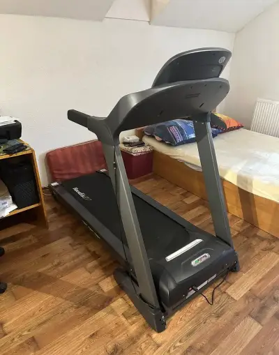 Bežiaci pás Housefit Spiro 80 iRun