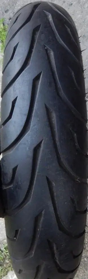 130/90 17 pneu