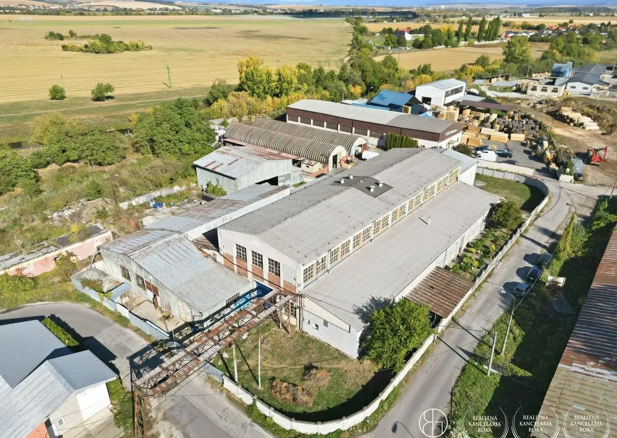 BOSEN | Výrobný areál, Bošany, 5 500 m²