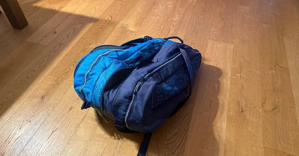 Tenisový set: 2x Babolat Pure Drive (300g, G2) + bag