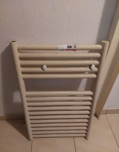 Nástenný radiator