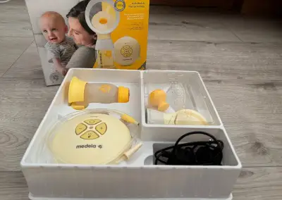 Elektrická odsávačka mlieka Medela Swing Flex