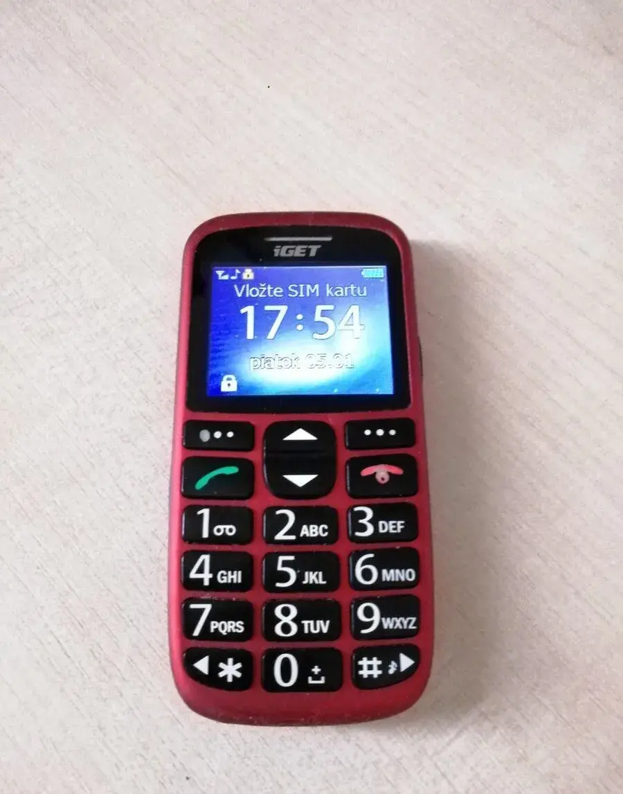 Tlačítkový mobil iGet Simple D7