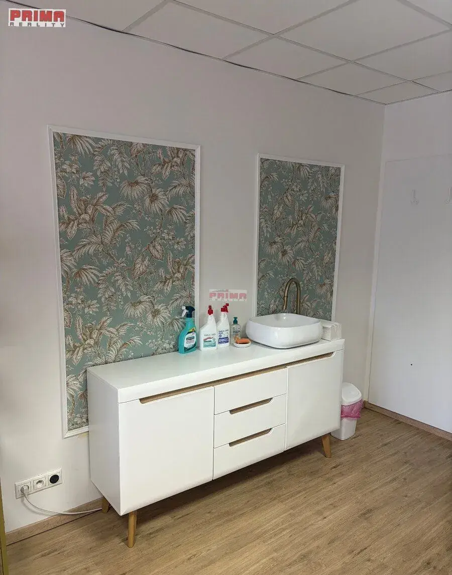 ID 3173 Prenájom: Prevádzkový priestor, 35 m2, širšie cent