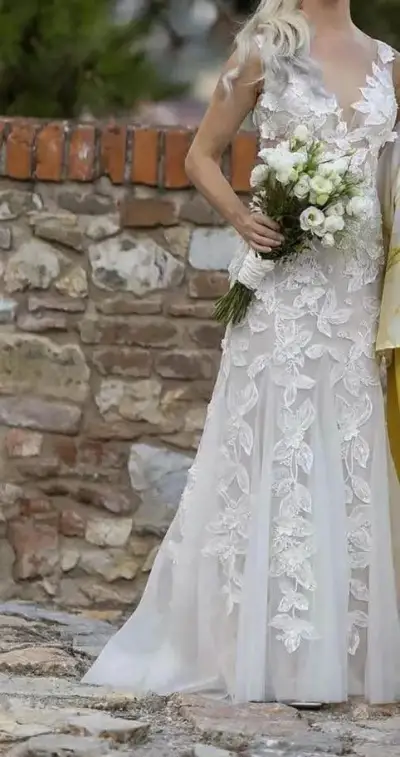 Svadobné šaty