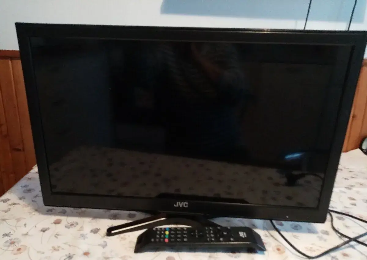 televízor