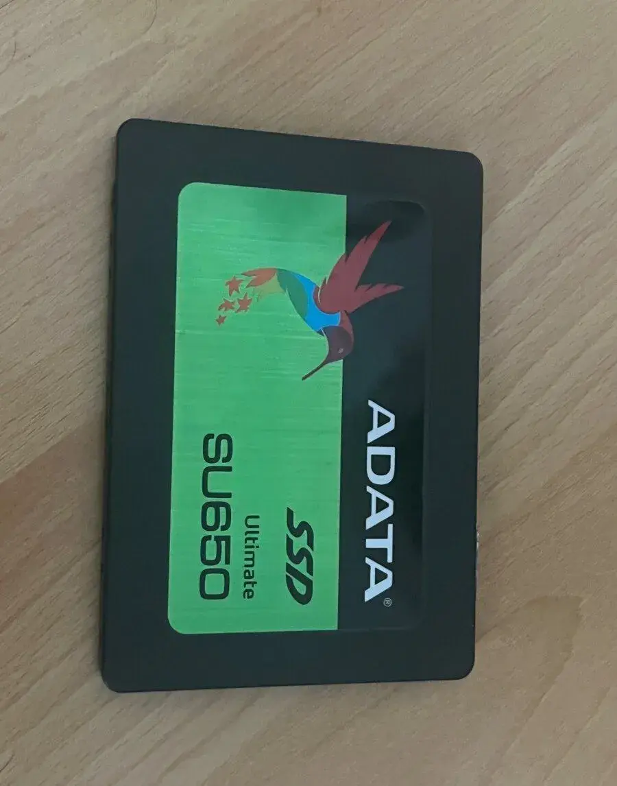 ADATA Ultimate SU650 120GB SSD – 2,5” SATA III
