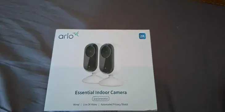 Ip kamera 2ks Arlo Essential indoor 2nd gen