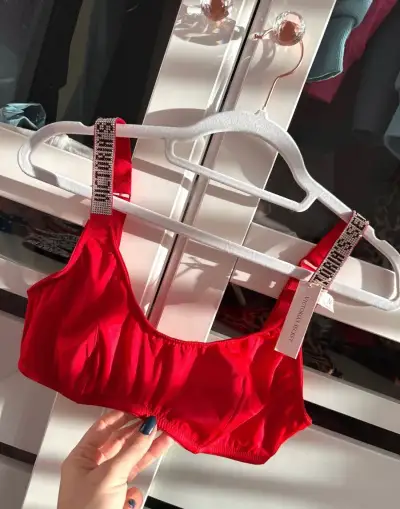 Victoria’s Secret shine strap braletka