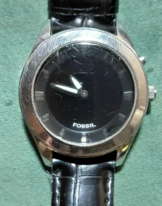 HODINKY. FOSSIL
