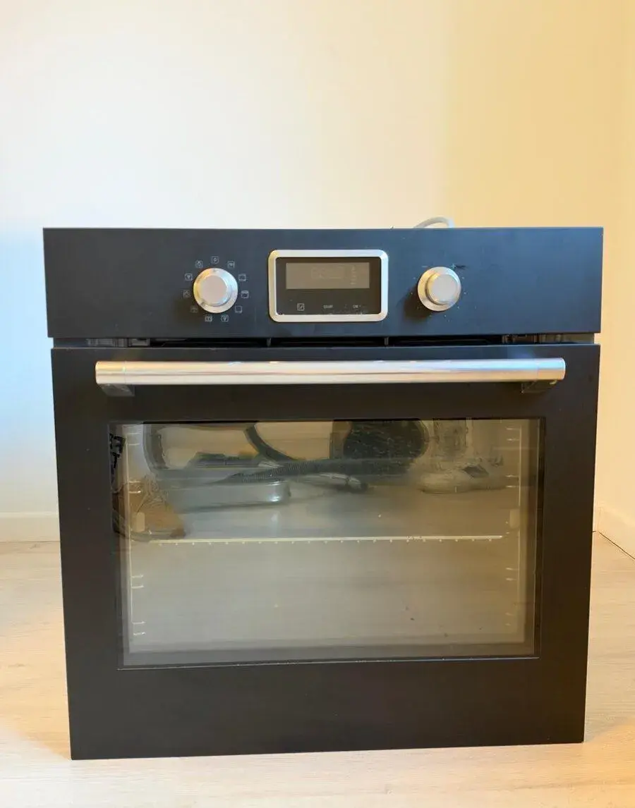 Vstavaná elektrická rúra IKEA SMAKSAK – čierna