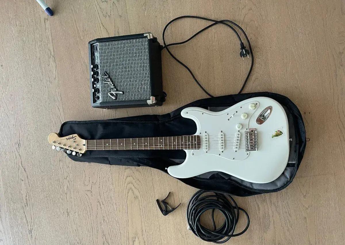 Fender Gitara