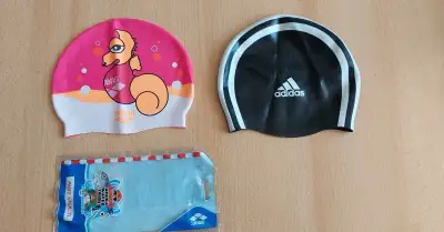 Plavecká čiapka, zn.Arena a Adidas