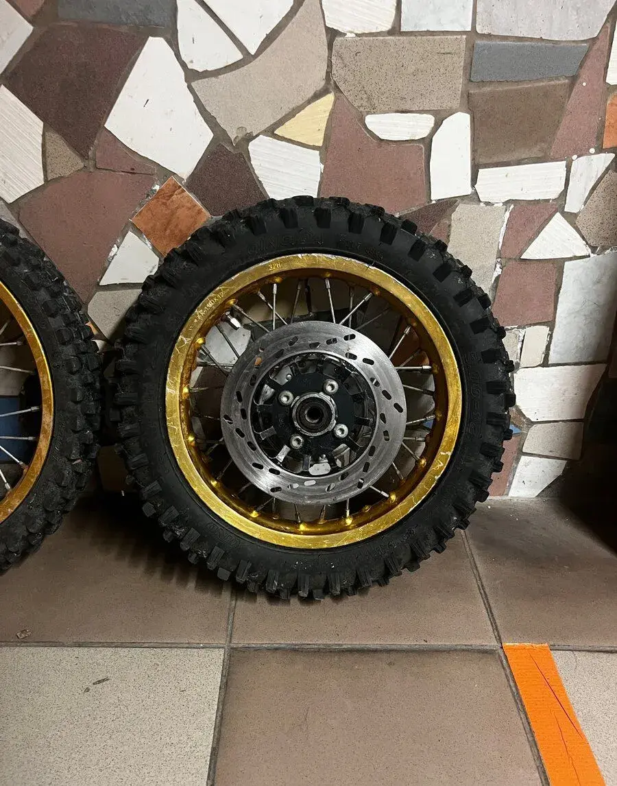 Kompletné kolesá na Pitbike (zlaté ráfiky) – 12" / nová sad