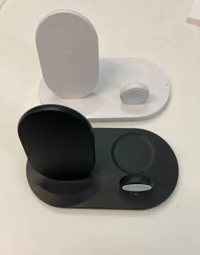 Belkin 3-in-1 Wireless nabíjačka pre Apple iPhone , App