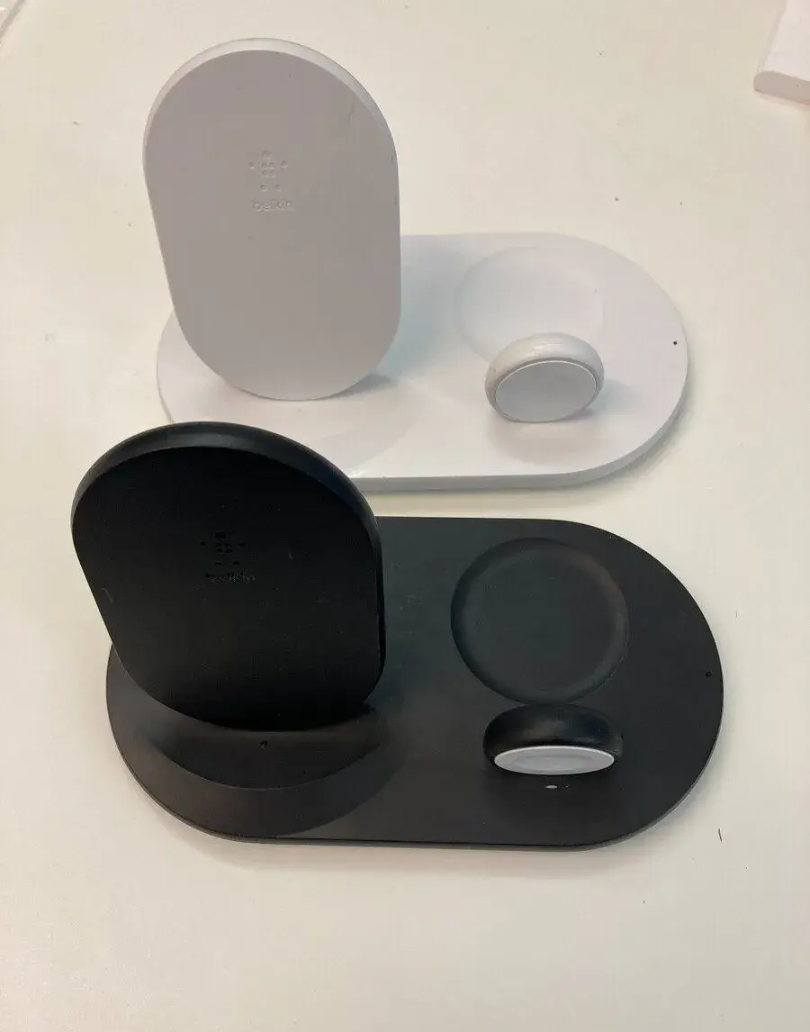Belkin 3-in-1 Wireless nabíjačka pre Apple iPhone , App
